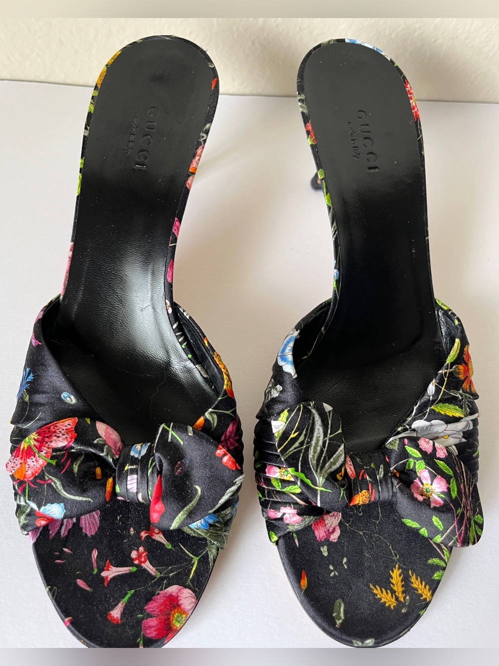 Gucci Black Floral Knot Slide Mules
